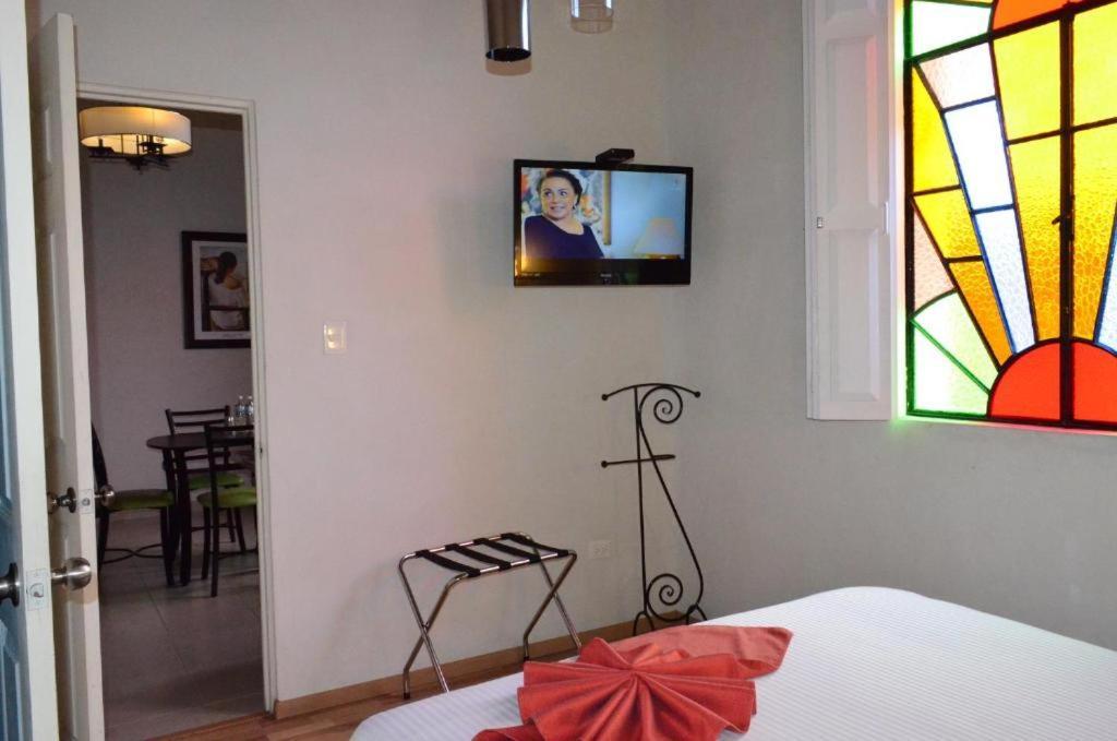 Hotel Del Capitan De Puebla, Departamentos Екстериор снимка